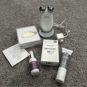 Nuface Trinity Starter Kit & Wrinkle Reducer RLT Attachment